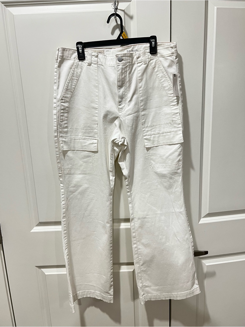 Pilcro Cream High Rise Cargo Pants - Casual Straight Fit